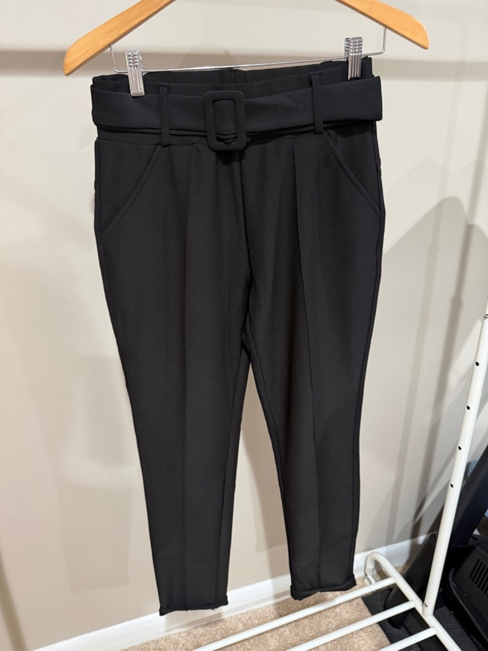 Black Belted Ankle Pants - Women